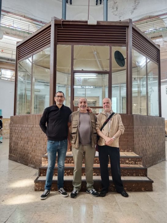 3 amiguetes en el Panóptico